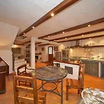 Rilovic House * Srednji Radovcici