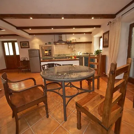 Rilovic House Srednji Radovcici